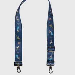 Harvey's seatbelt Peter Pan click n carry new